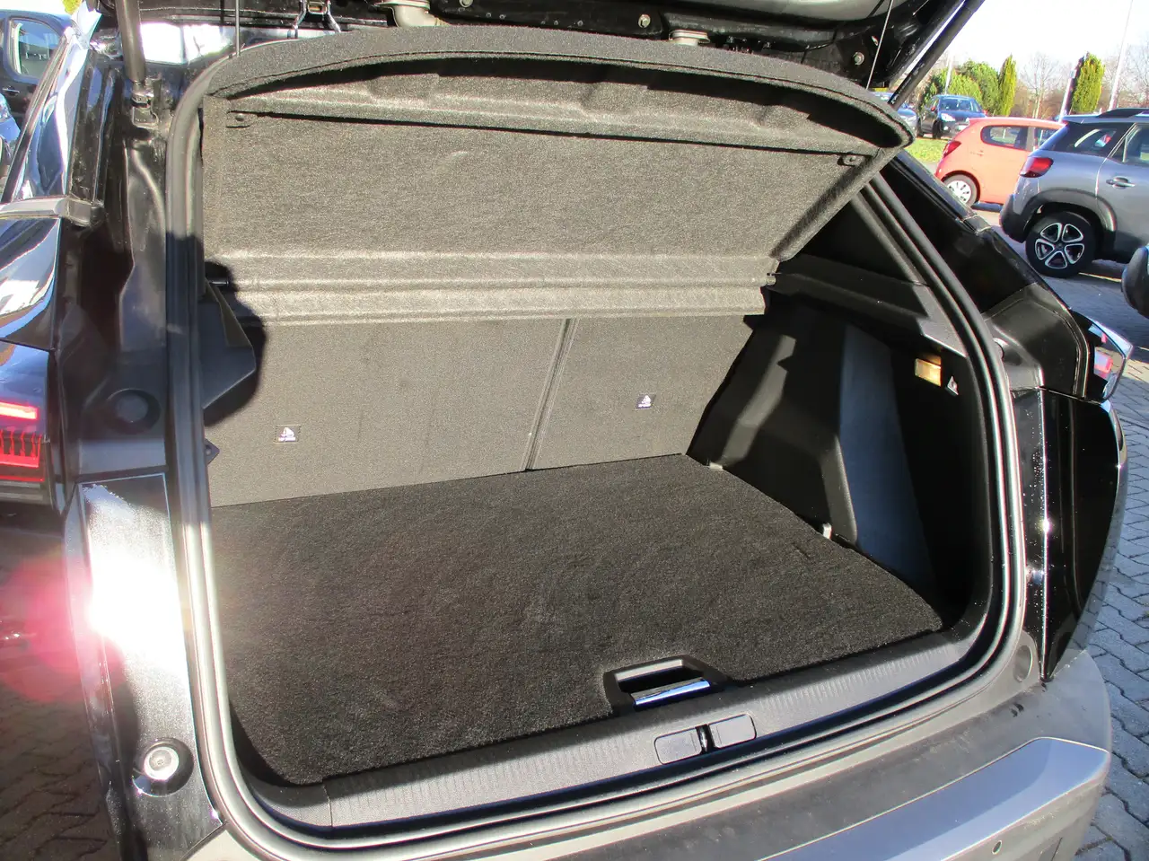 Peugeot 2008 Allure 27