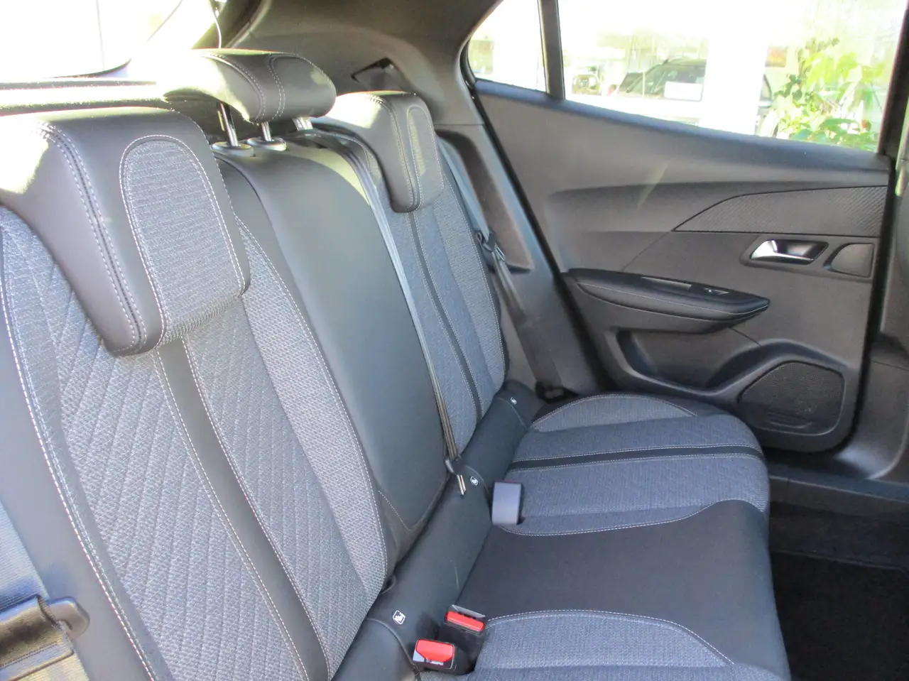 Peugeot 2008 Allure 28