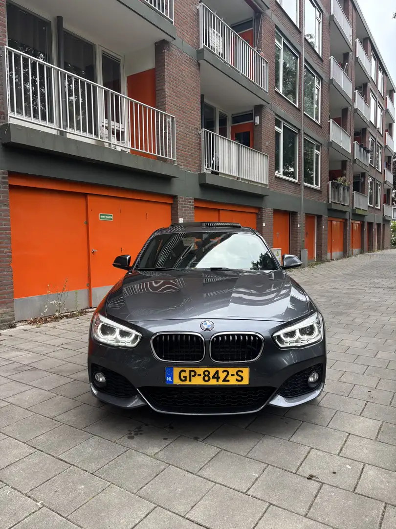 BMW 118 Edition MS.HE. Grijs - 2