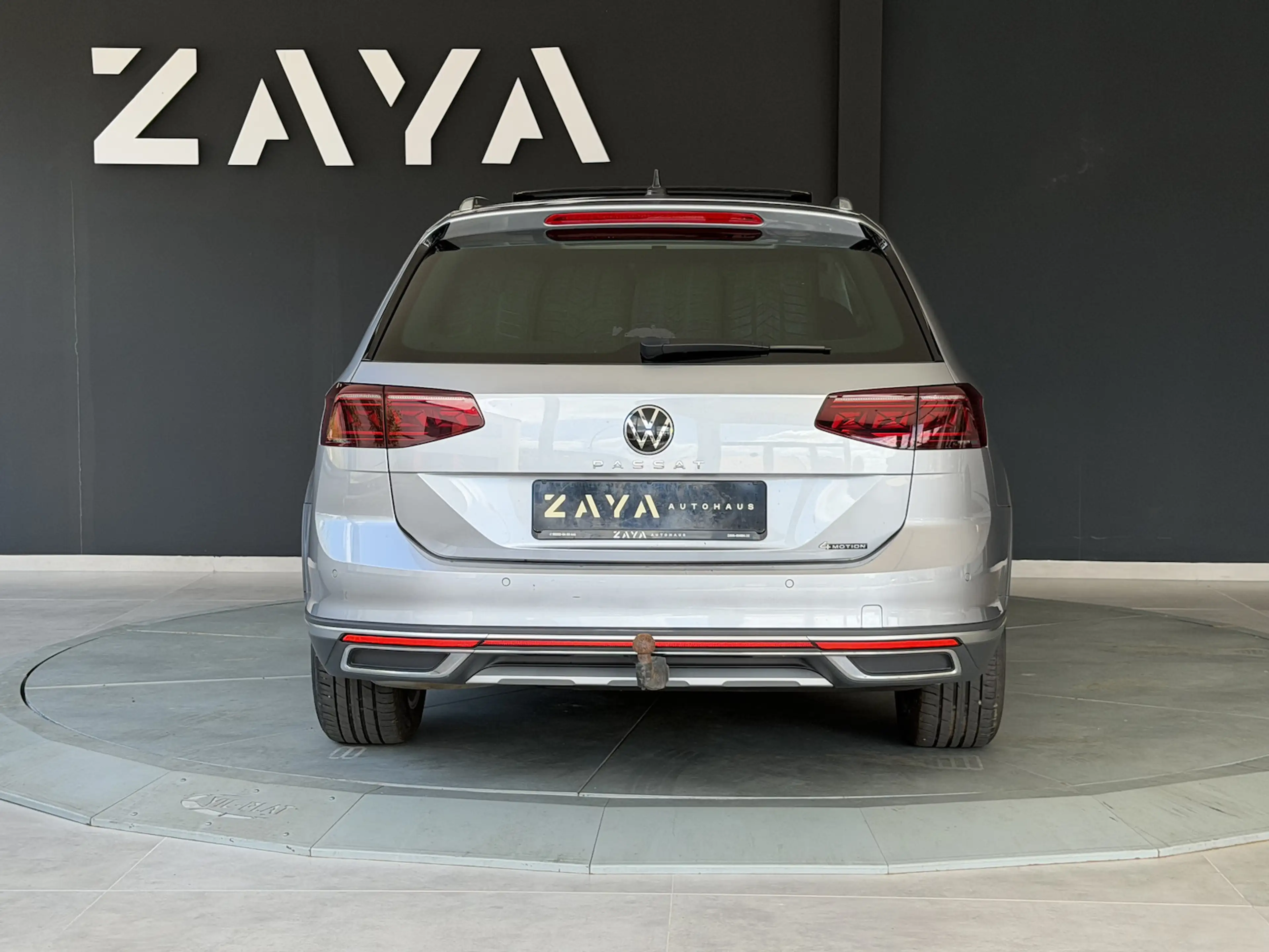 Volkswagen Passat Alltrack 2.0 TDI 4MOTION*PANO*MATRIX*AHK* — photo 6