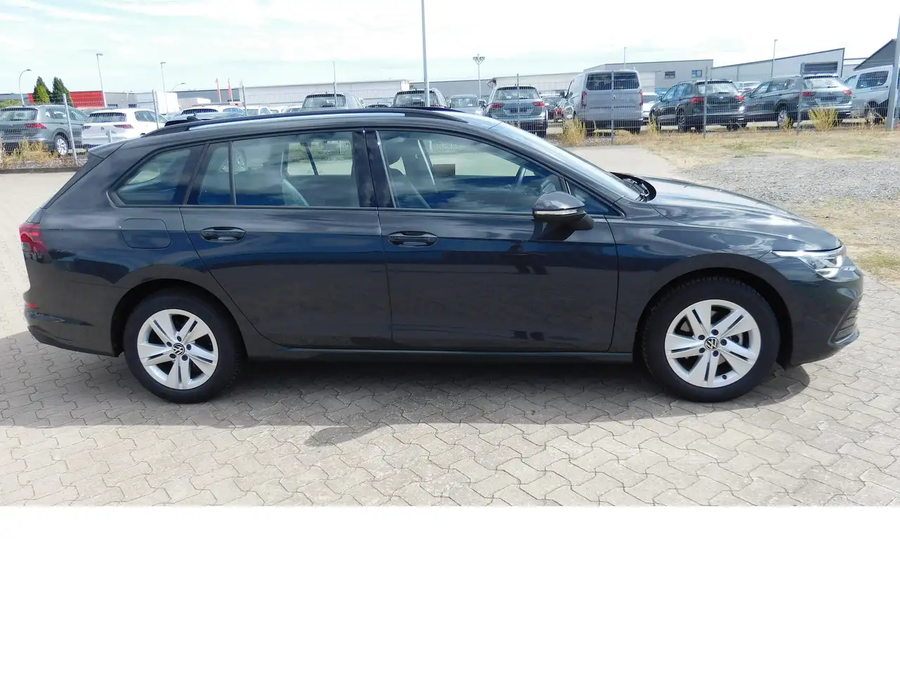 Volkswagen Golf VIII 1.0 TSI Life Navi Klima Alu, миниатюра 2