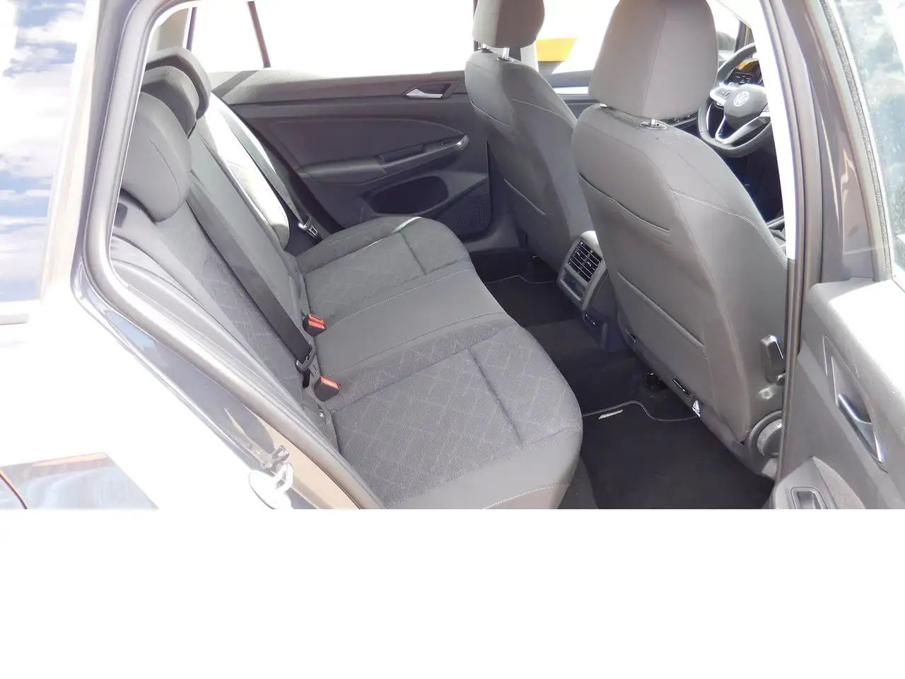 Volkswagen Golf VIII 1.0 TSI Life Navi Klima Alu, миниатюра 12