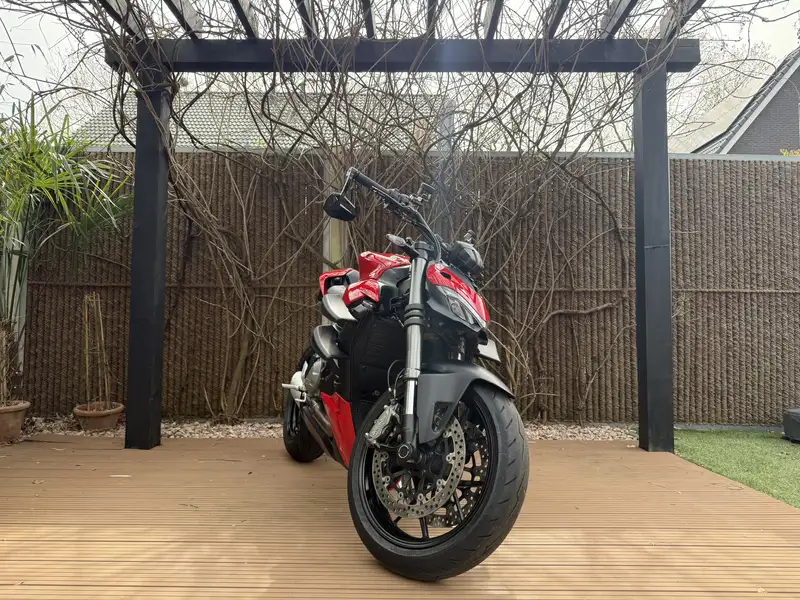 Ducati Streetfighter - foto 5