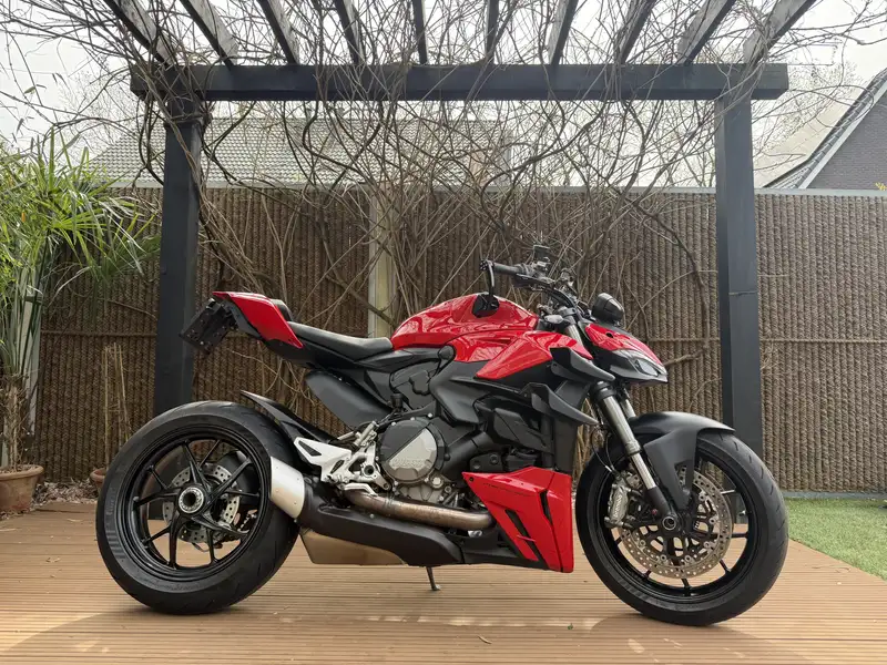 Ducati Streetfighter