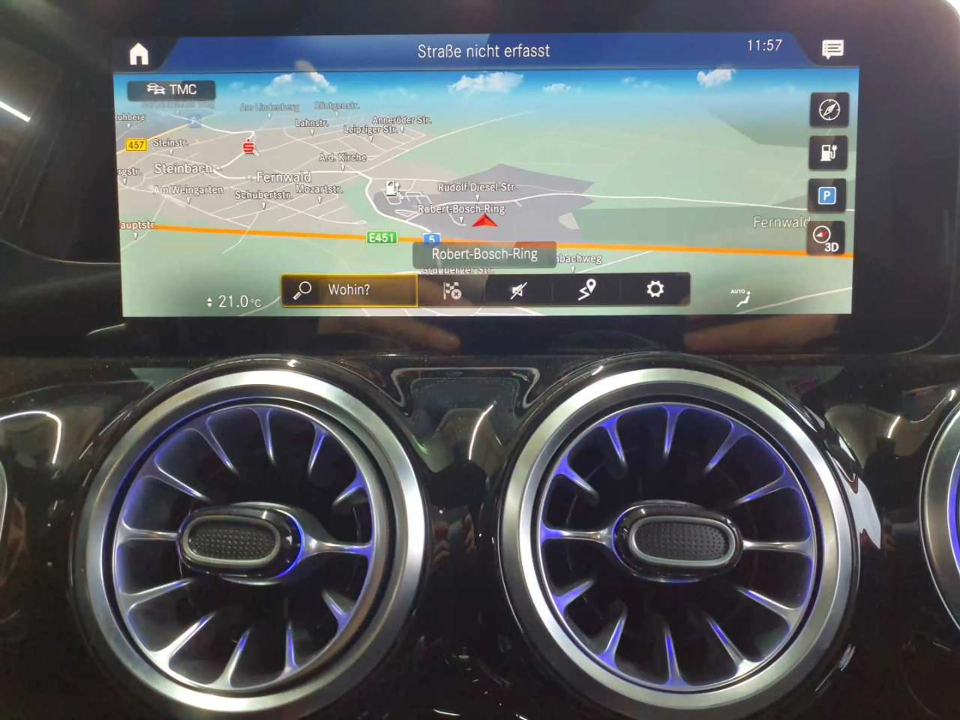 Mercedes-Benz EQA 250 EQA 250 AMG Line Navi KAM PDC SHZ — photo 12