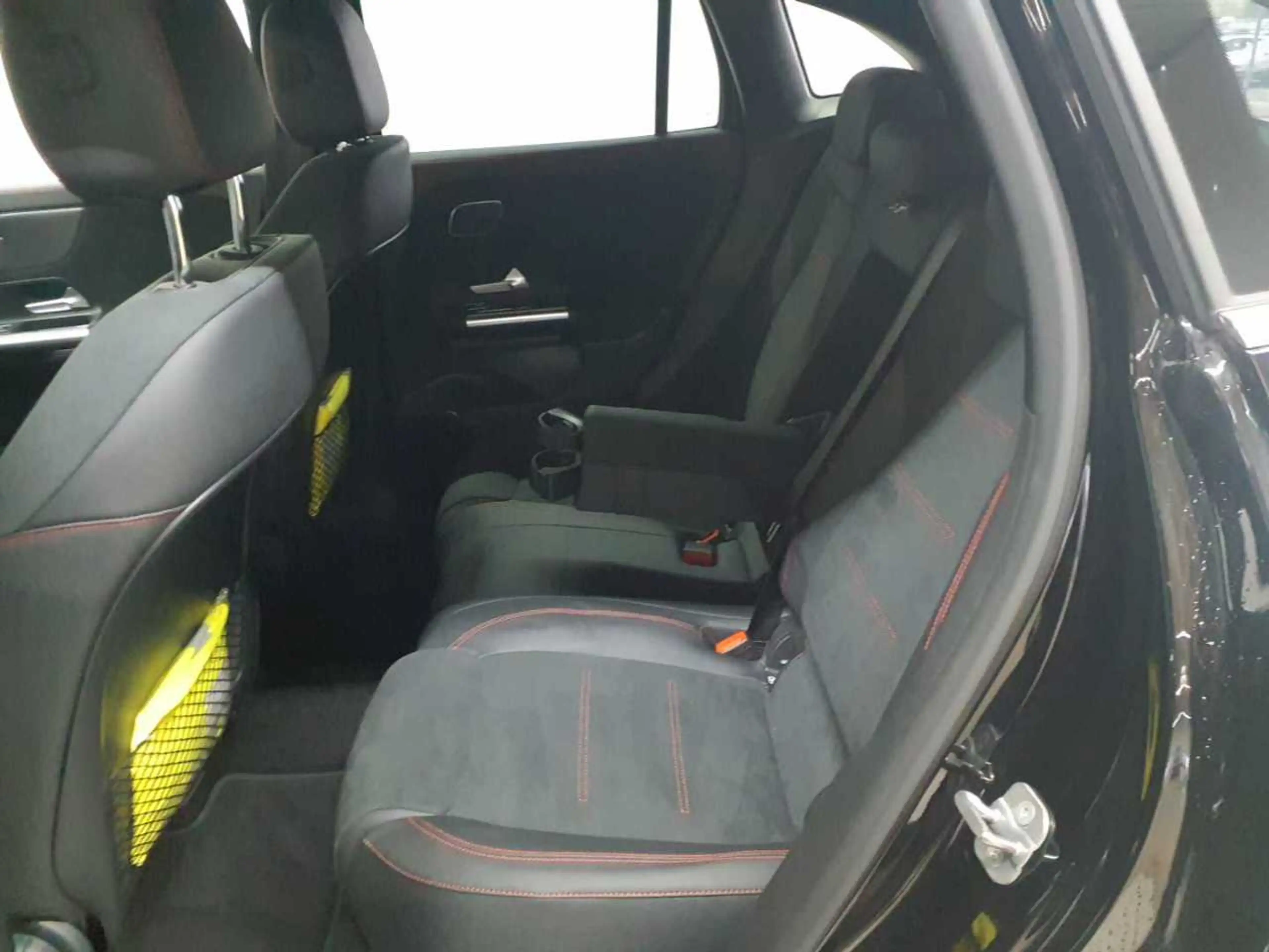 Mercedes-Benz EQA 250 EQA 250 AMG Line Navi KAM PDC SHZ — photo 14