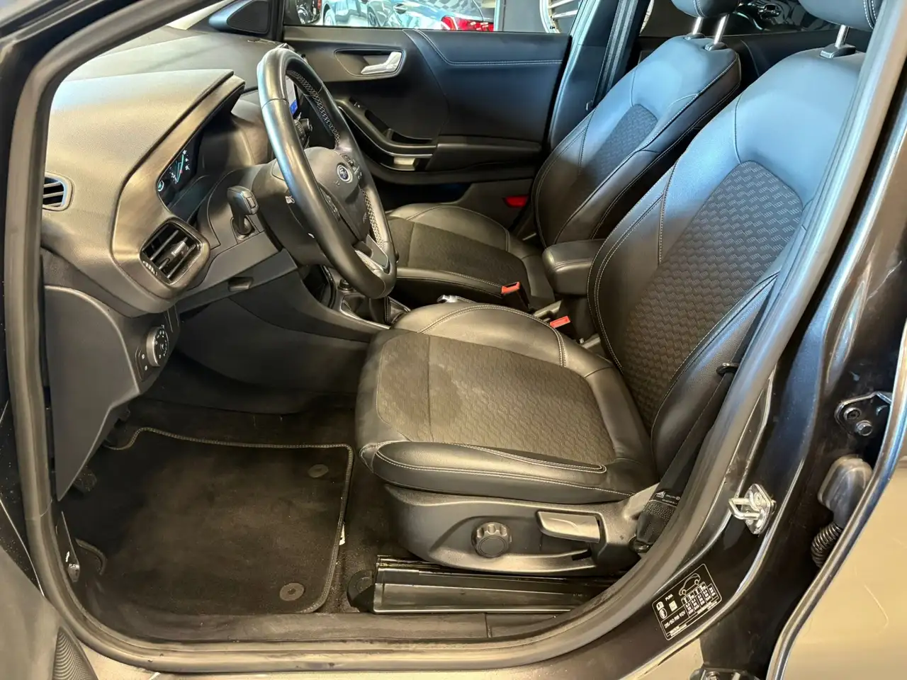 Ford Puma 1.0 EcoBoost Hybrid 125 CV S&S Titanium, миниатюра 12
