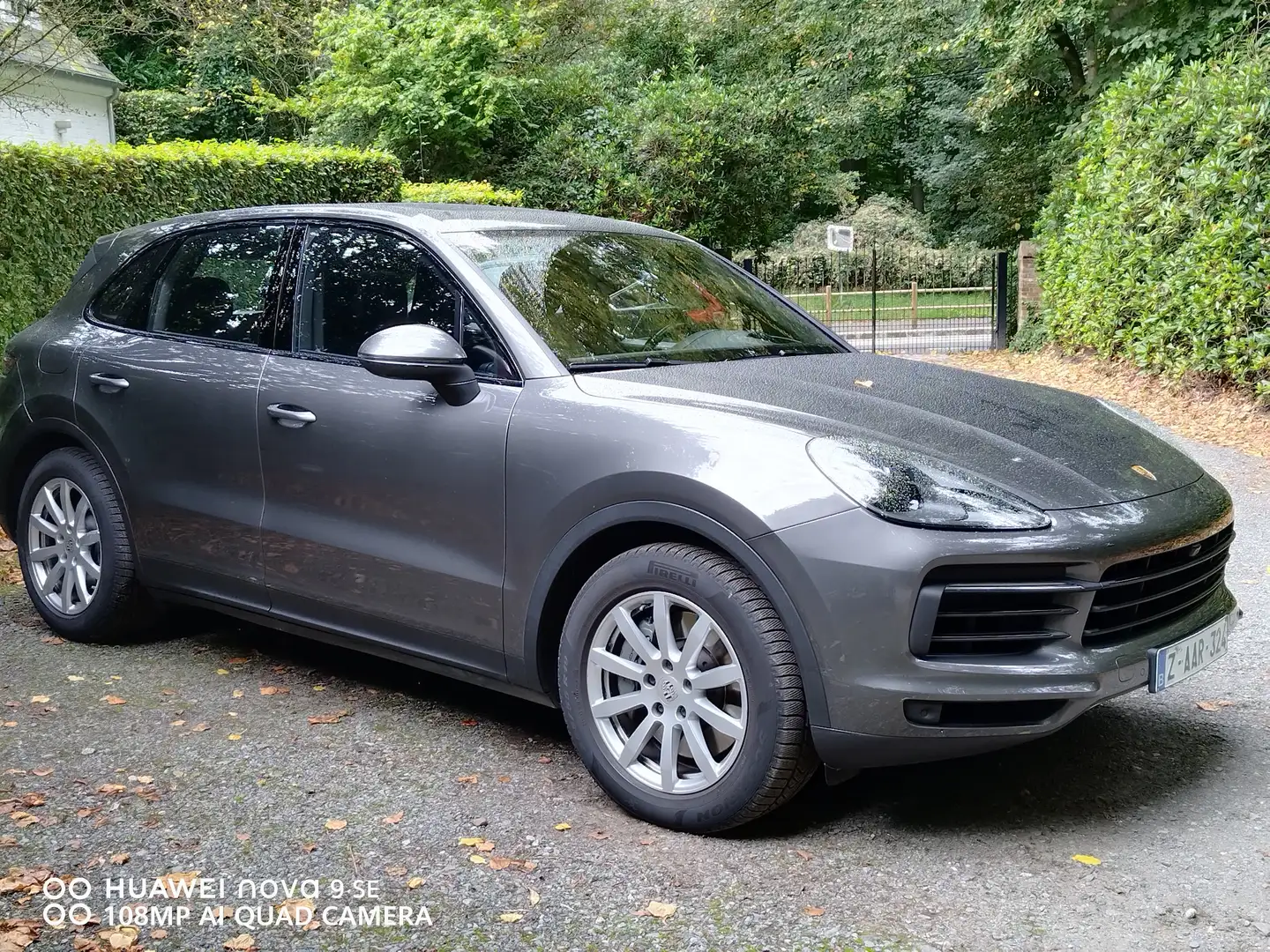 Porsche Cayenne CAYENNE S 22000KM.HUD/PANO/ESSIEUX DIR/SUS.PNEUM. Grijs - 1