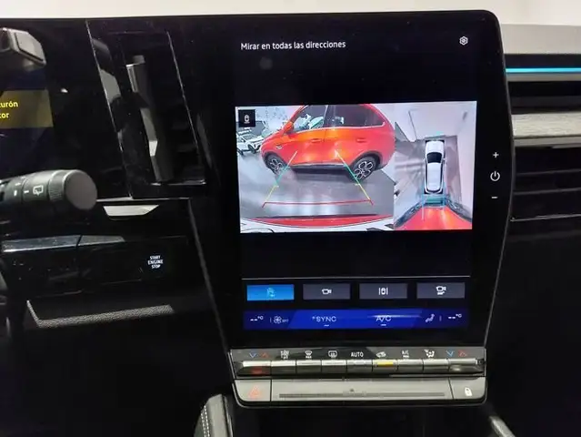 Renault Austral view 13