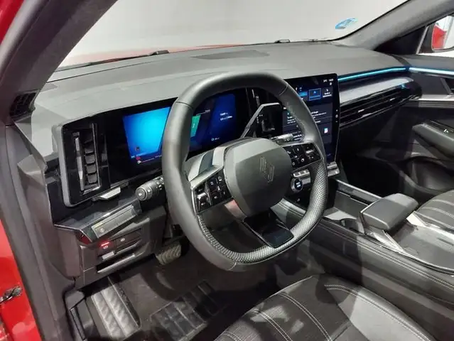 Renault Austral view 14