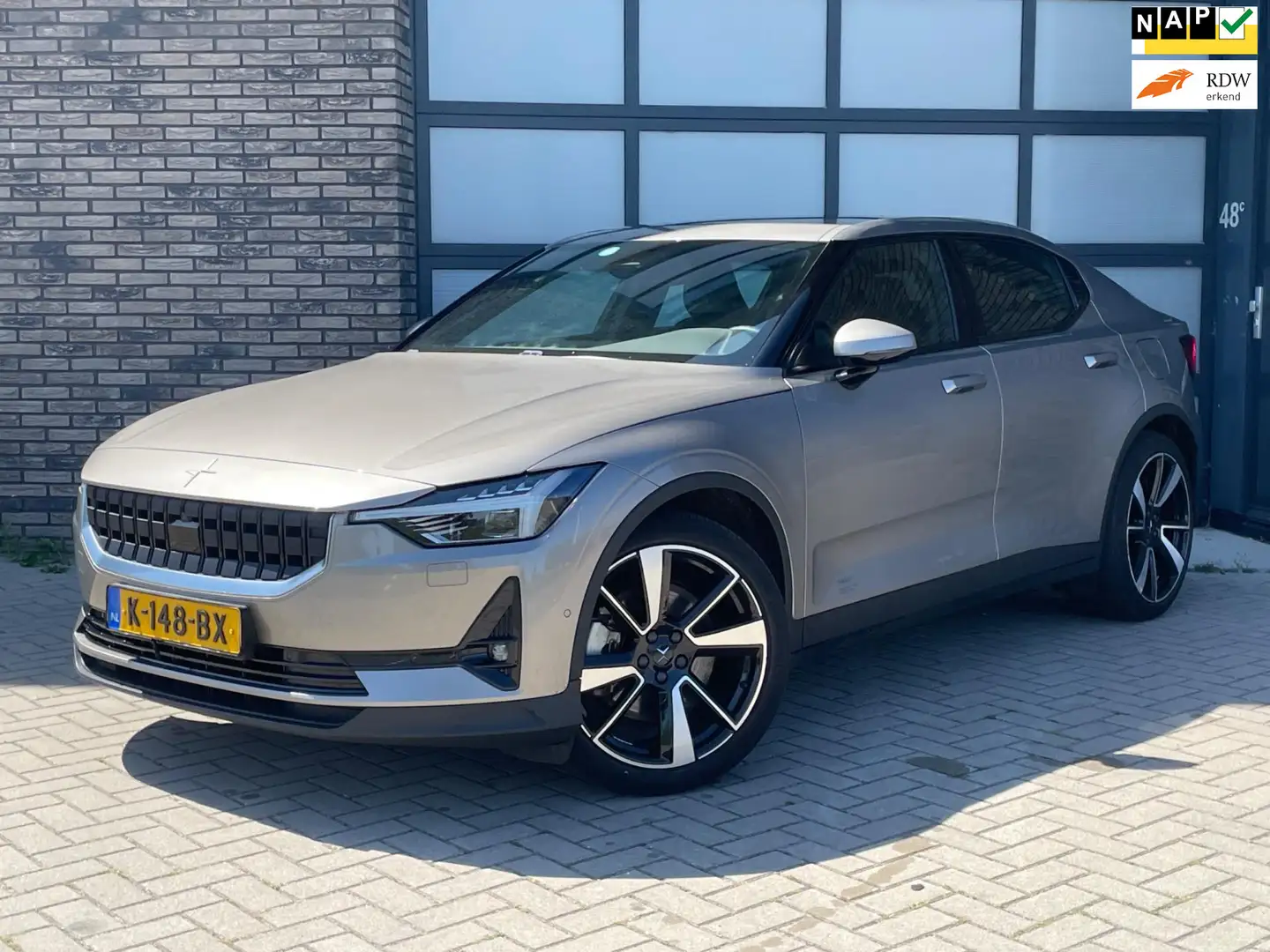 Polestar 2 Long Range Dual Motor Launch Edition 78kWh | SOH 9 Grijs - 1