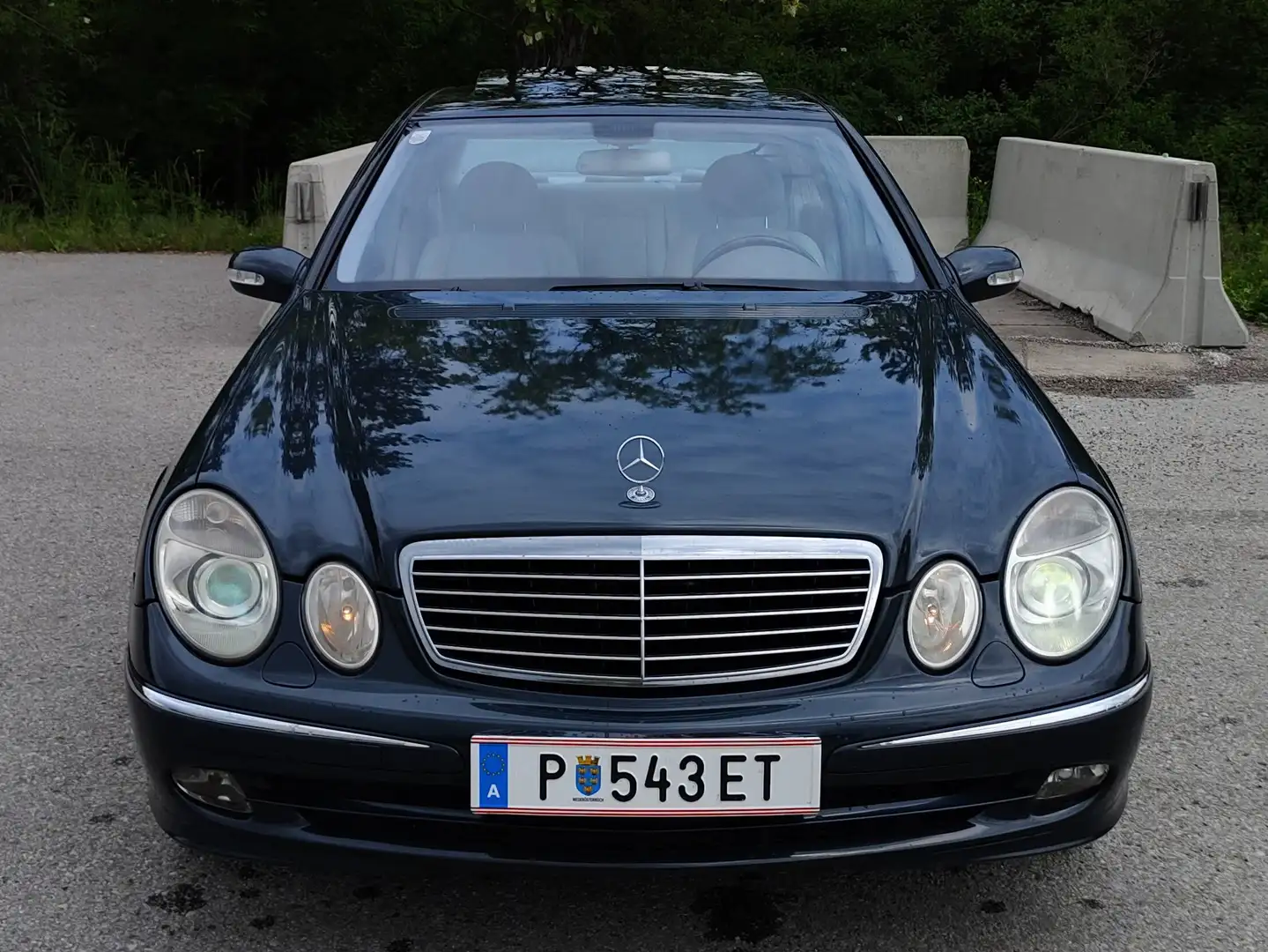 Mercedes-Benz E 320 E 320 Avantgarde CDI Aut. Avantgarde Blau - 1