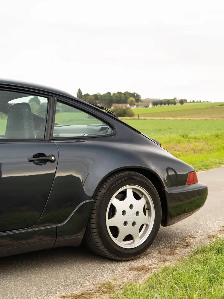 Porsche 964 CARRERA 4 COUPE / 116795 KM! / MARINE BLUE METALLIC / SUNROOF, foto 7