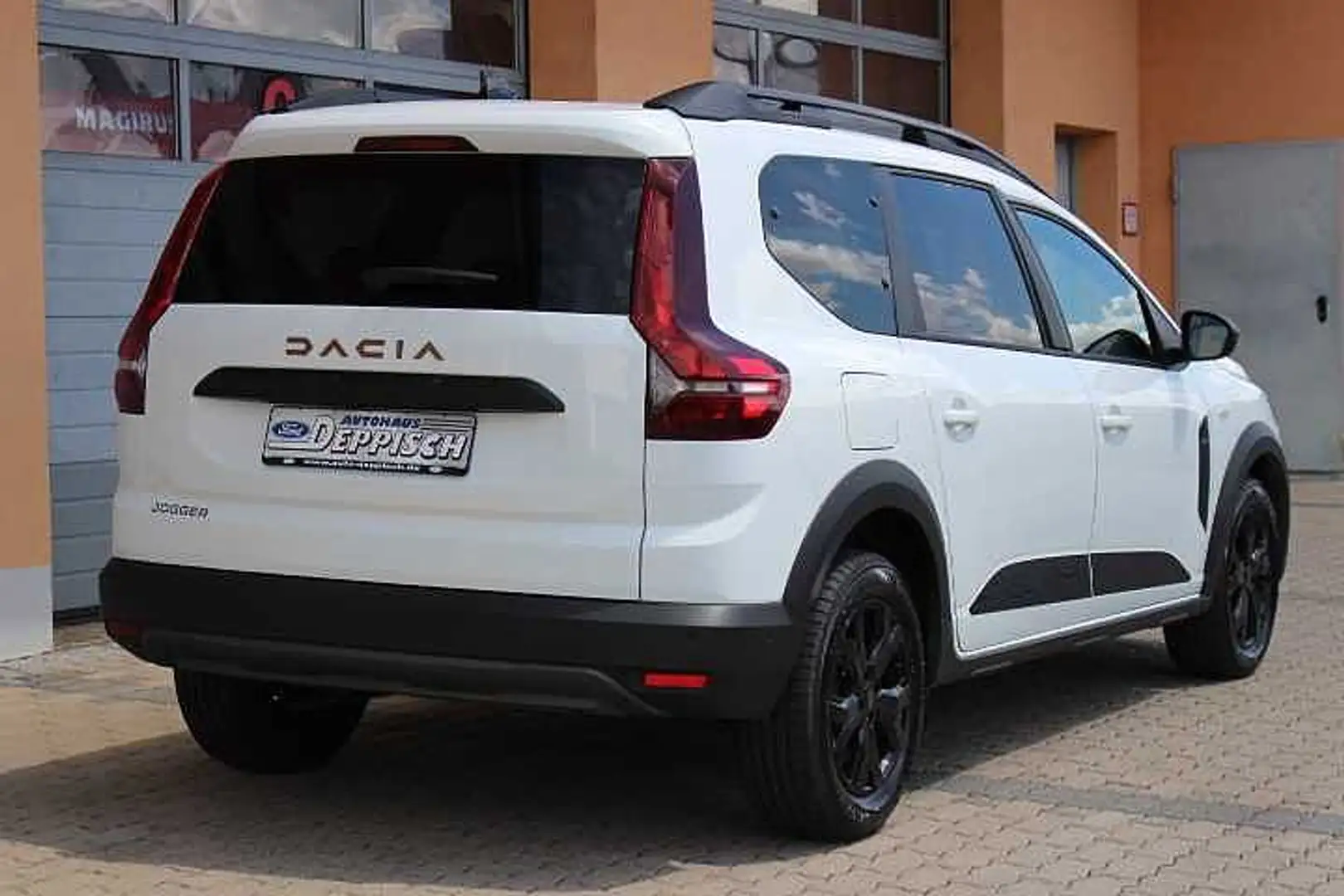 Dacia Jogger TCe 110 (7-Sitzer) Extreme+ Kamera Weiß - 2