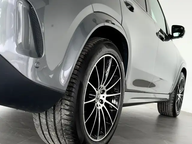 Mercedes-Benz GLE view 11