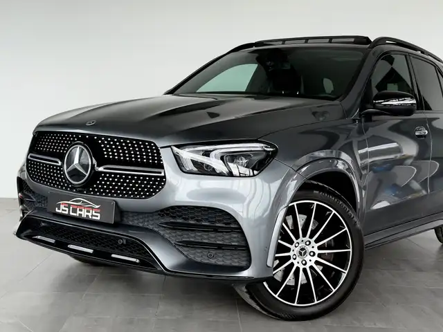 Mercedes-Benz GLE view 2