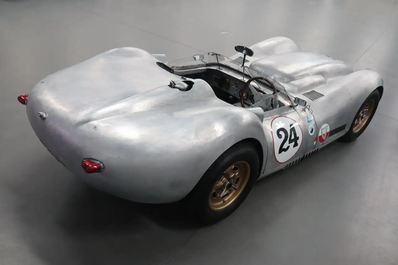 Lister Knobbly Jaguar, foto 7