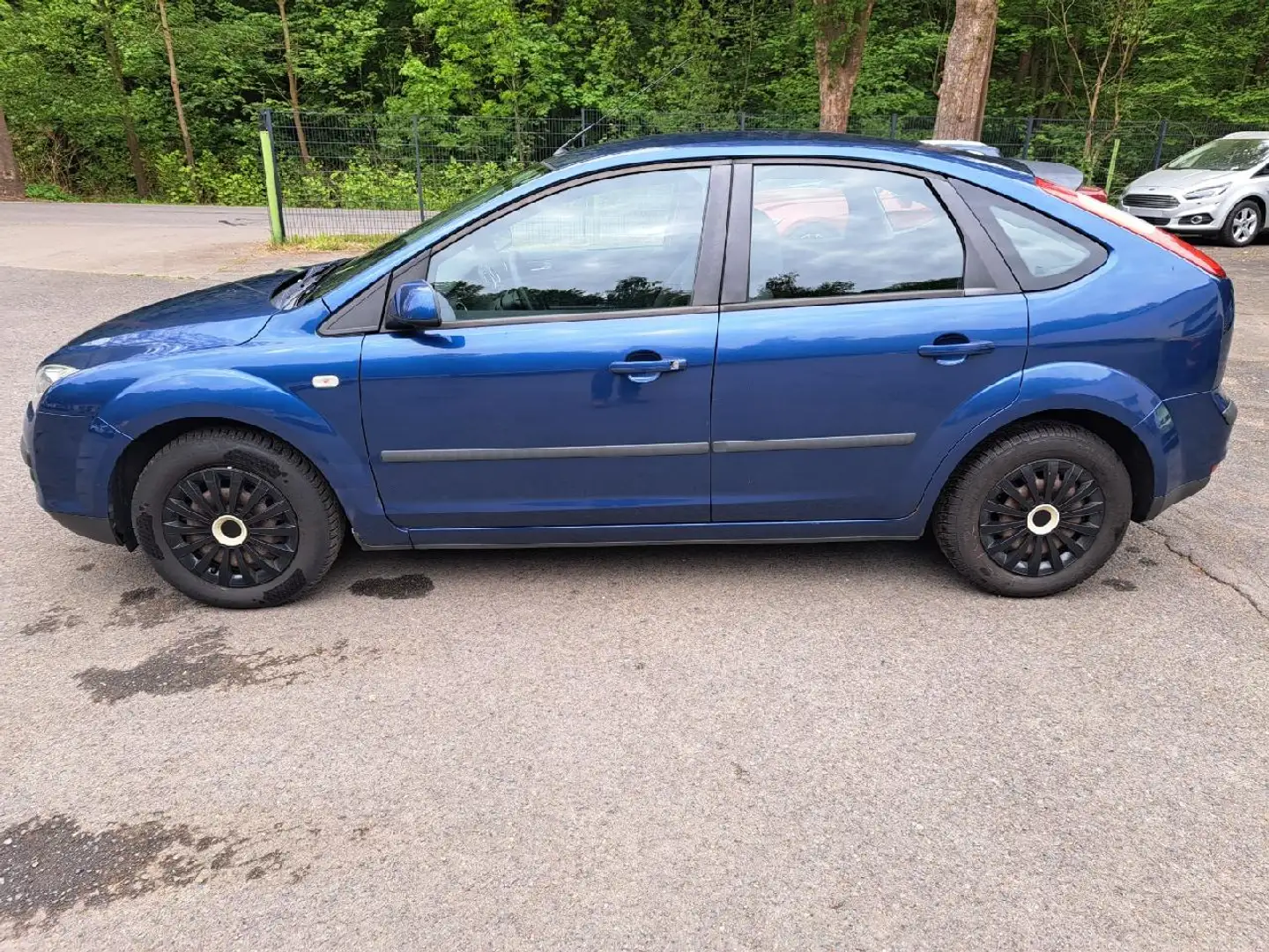 Ford Focus Fun X Blau - 2