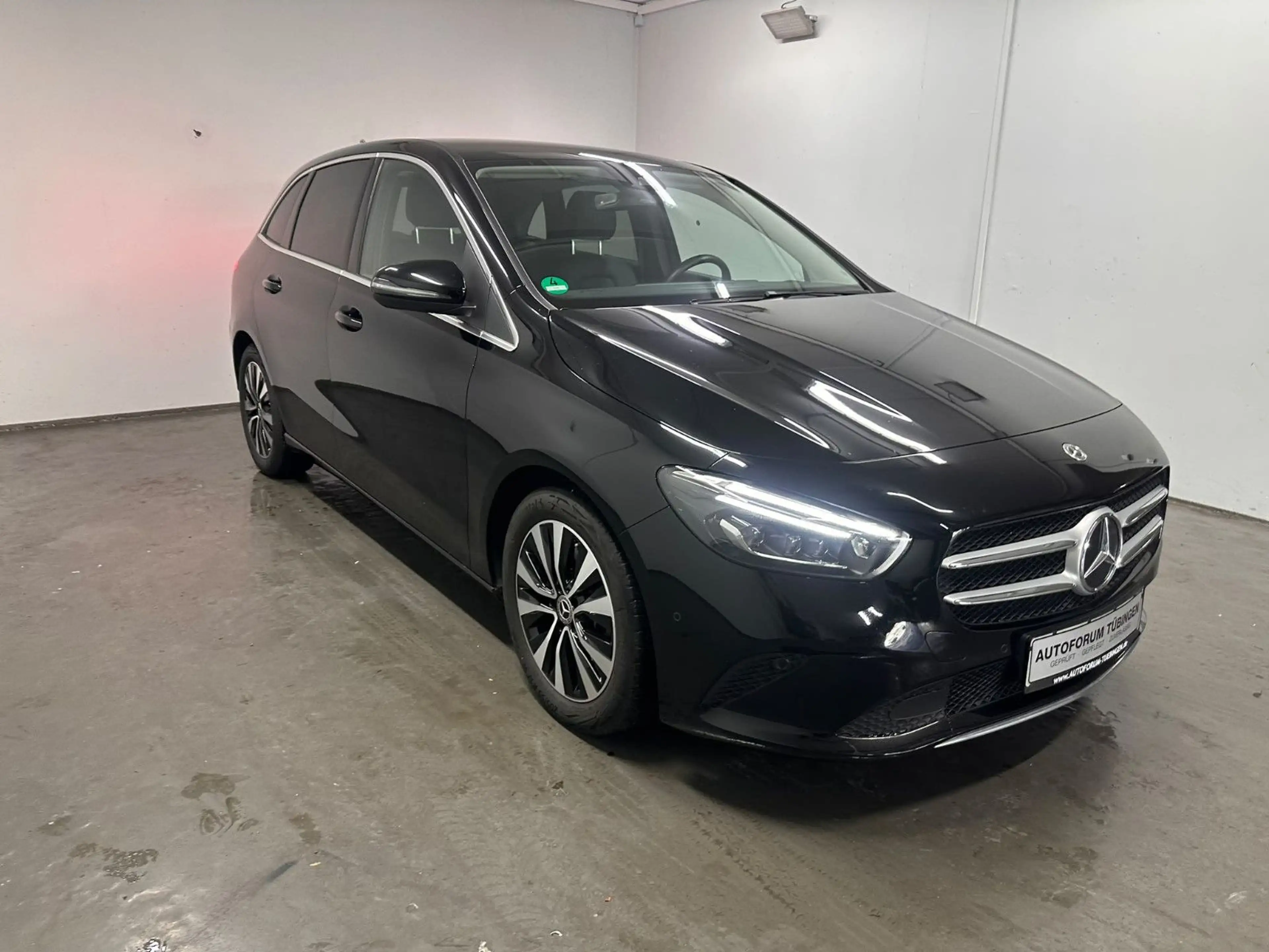 Mercedes-Benz B 200 d Progressive*KAMERA*KLIMA*NAVI*PDC — photo 2