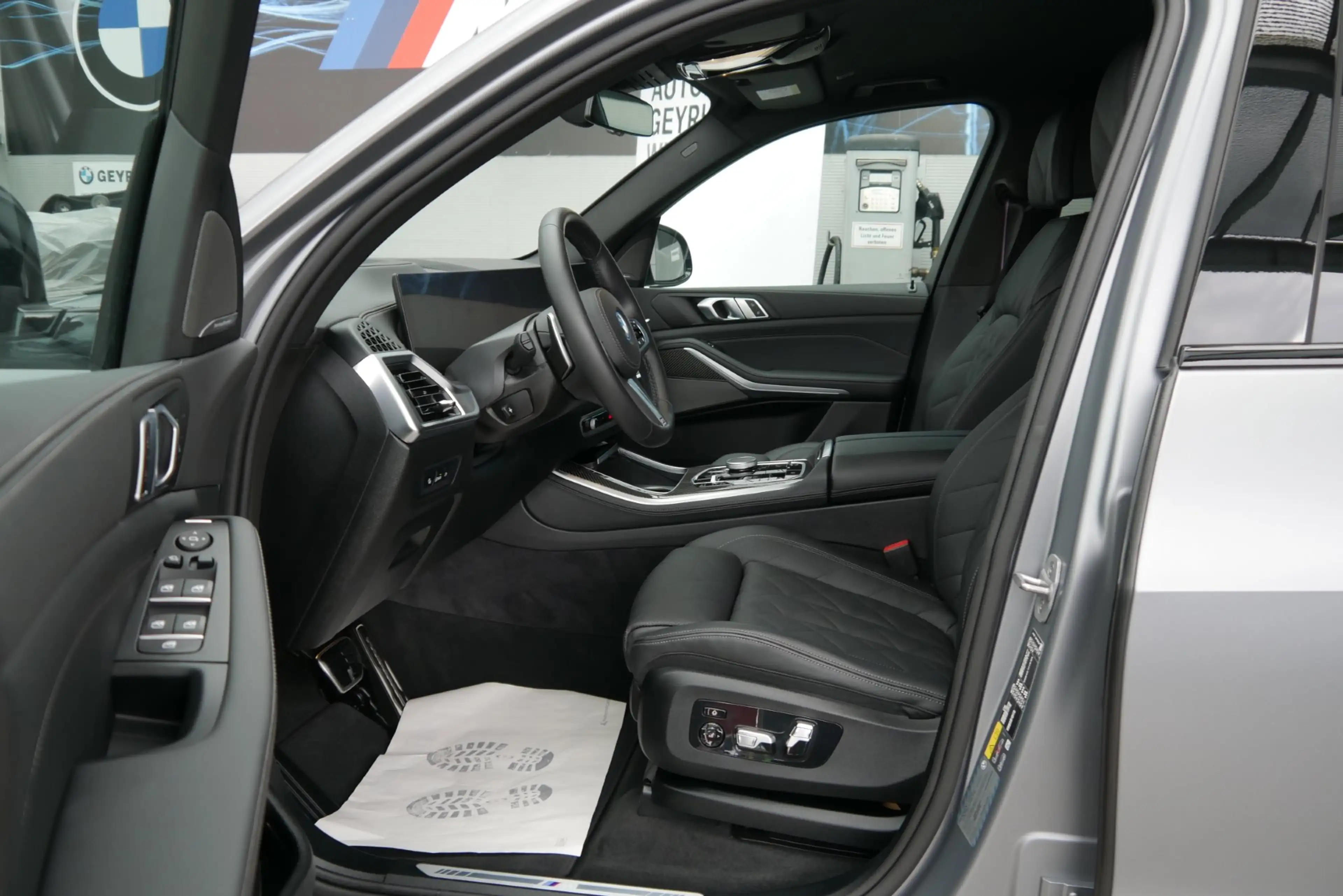 BMW X5 xDrive50e *M-Paket Pro/AHK/Repair inkl./Sitzlüftung/Adapt. LED/360°/DA-Prof./H&K Sound* — photo 8