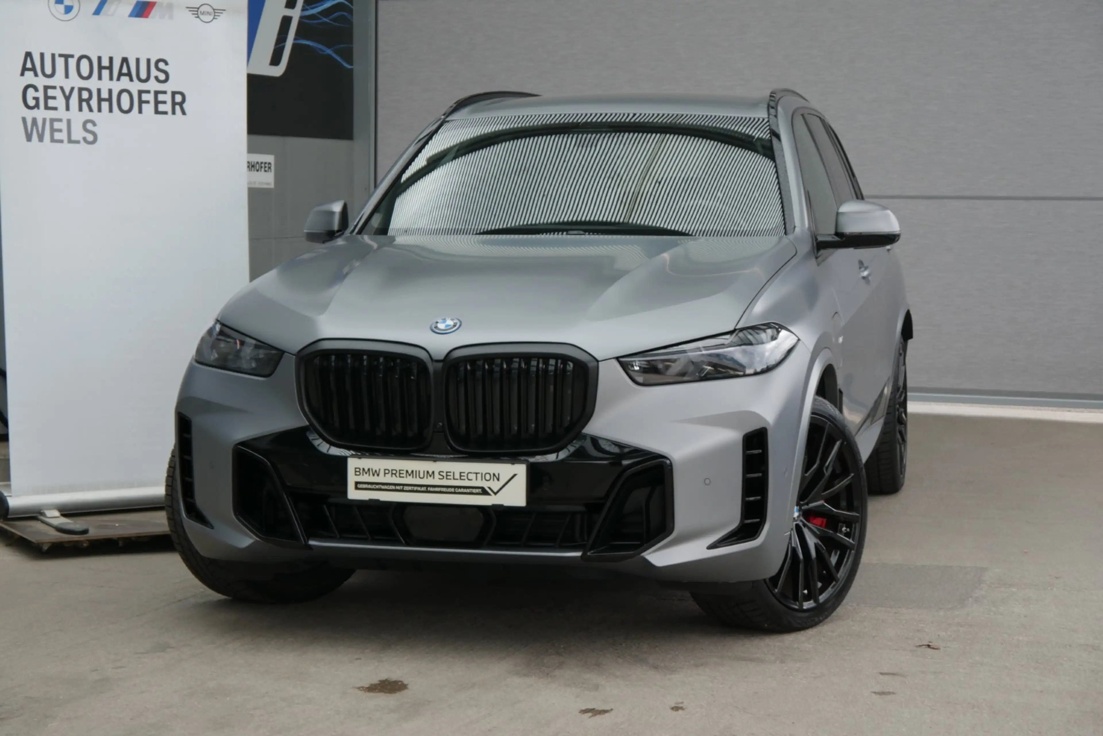 BMW X5 xDrive50e *M-Paket Pro/AHK/Repair inkl./Sitzlüftung/Adapt. LED/360°/DA-Prof./H&K Sound* — photo 2