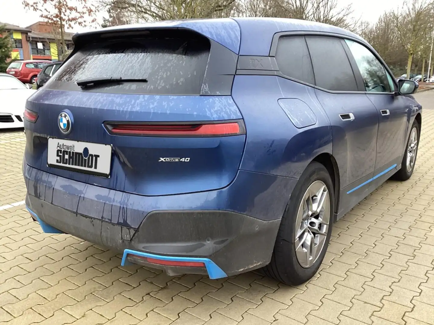BMW iX xDrive40 + 2Jahre-BPS.-GARANTIE Blau - 2