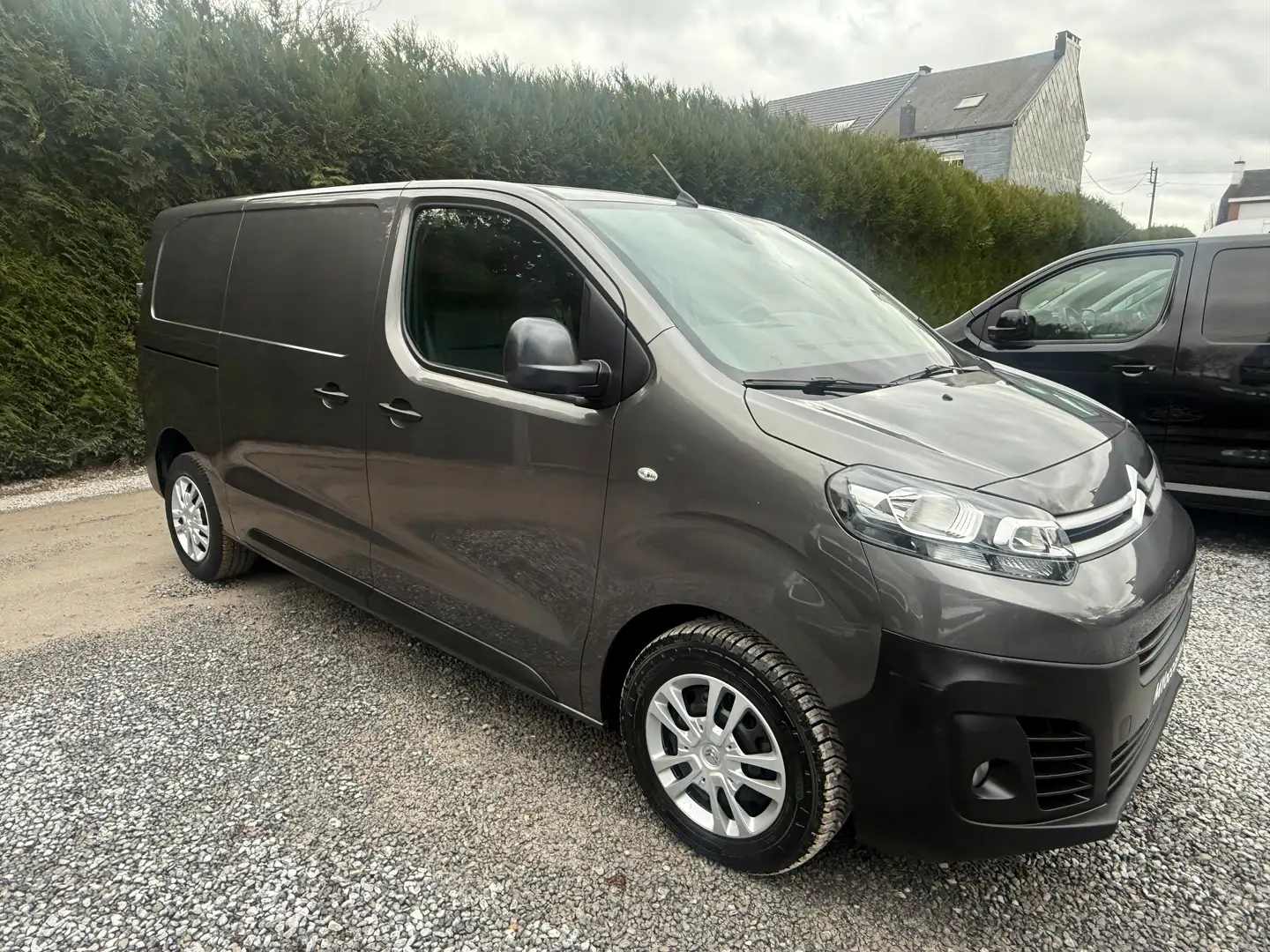Citroen Jumpy 2.0 HDi - L2H1 - TVA DEDUCTIBLE - EURO 6b - A VOIR Gris - 2