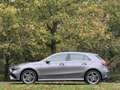 Mercedes-Benz A 250 e AMG Line Grijs - thumbnail 2
