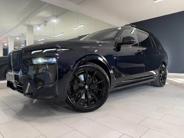 BMW X7 xDrive40d 48V Msport Pro CARBON-SCHWARZ !!!