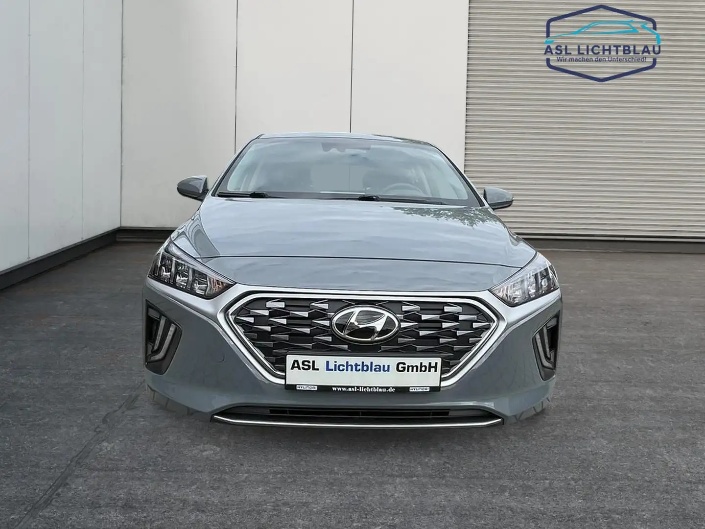 Hyundai IONIQ Facelift Hybrid STYLE 1.6 Grey - 2