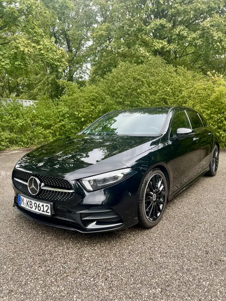 Mercedes-Benz A 220
