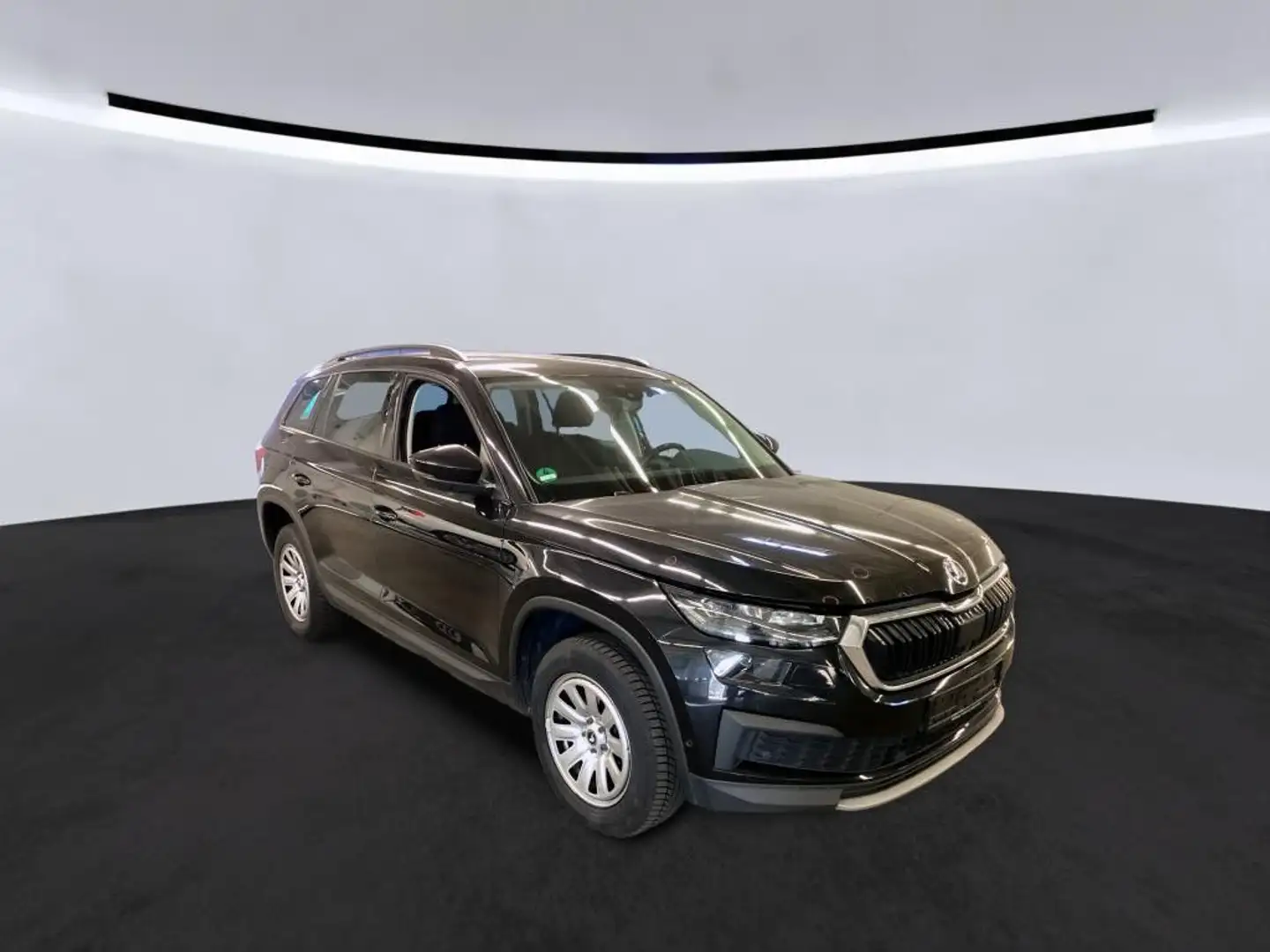Skoda Kodiaq Tour 4x4*NAVI*LED*SIDE*VIRT*ACC*LANE*KEYL Schwarz - 1