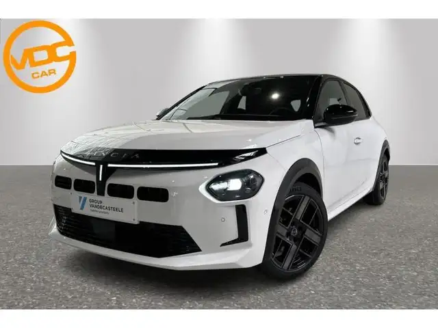 Lancia Ypsilon LX HYBRID Martini Racing Strip