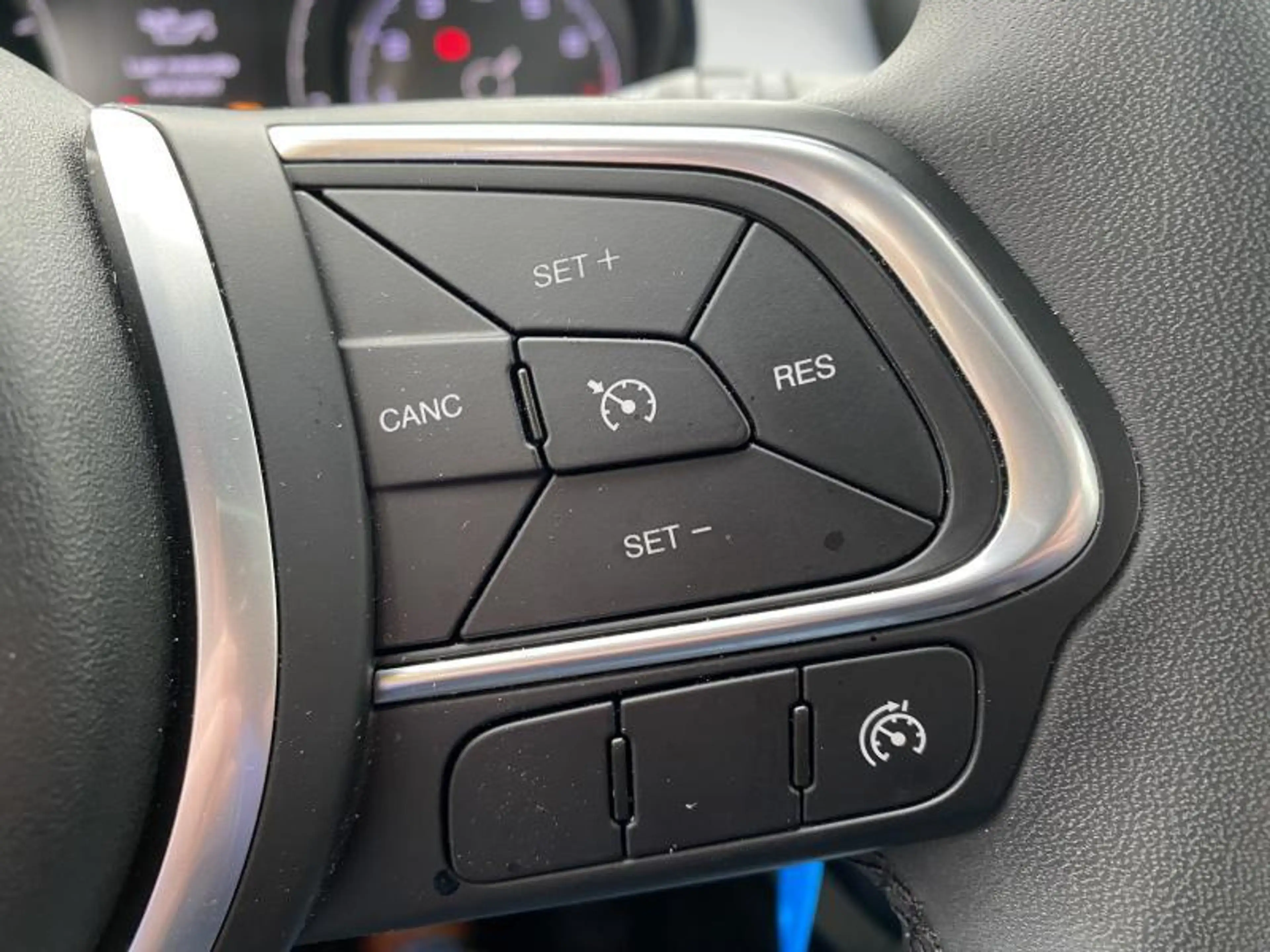 Fiat 500X 500 X Club — photo 11