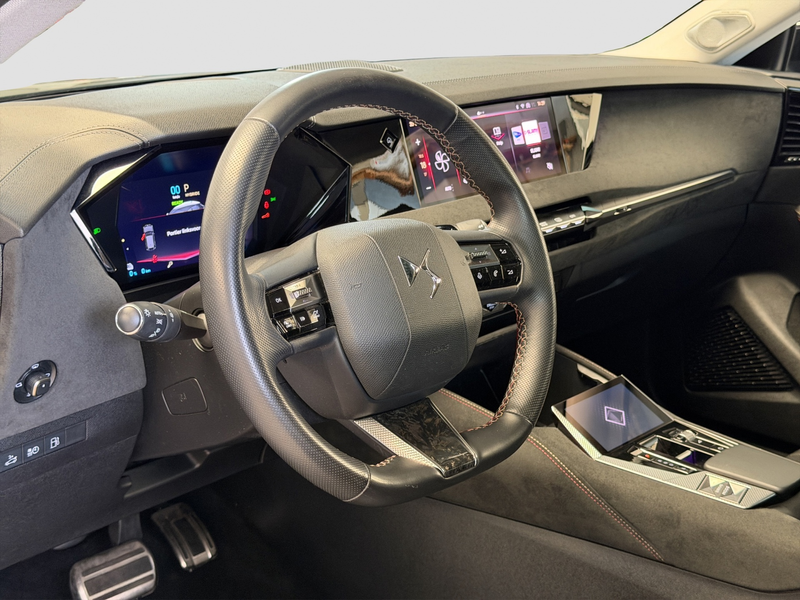 DS Automobiles DS 4 E-Tense Performance Line+|Pano|Focal|HuD|VOL — photo 3