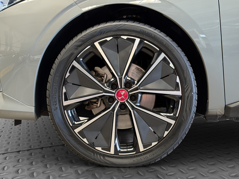 DS Automobiles DS 4 E-Tense Performance Line+|Pano|Focal|HuD|VOL — photo 11