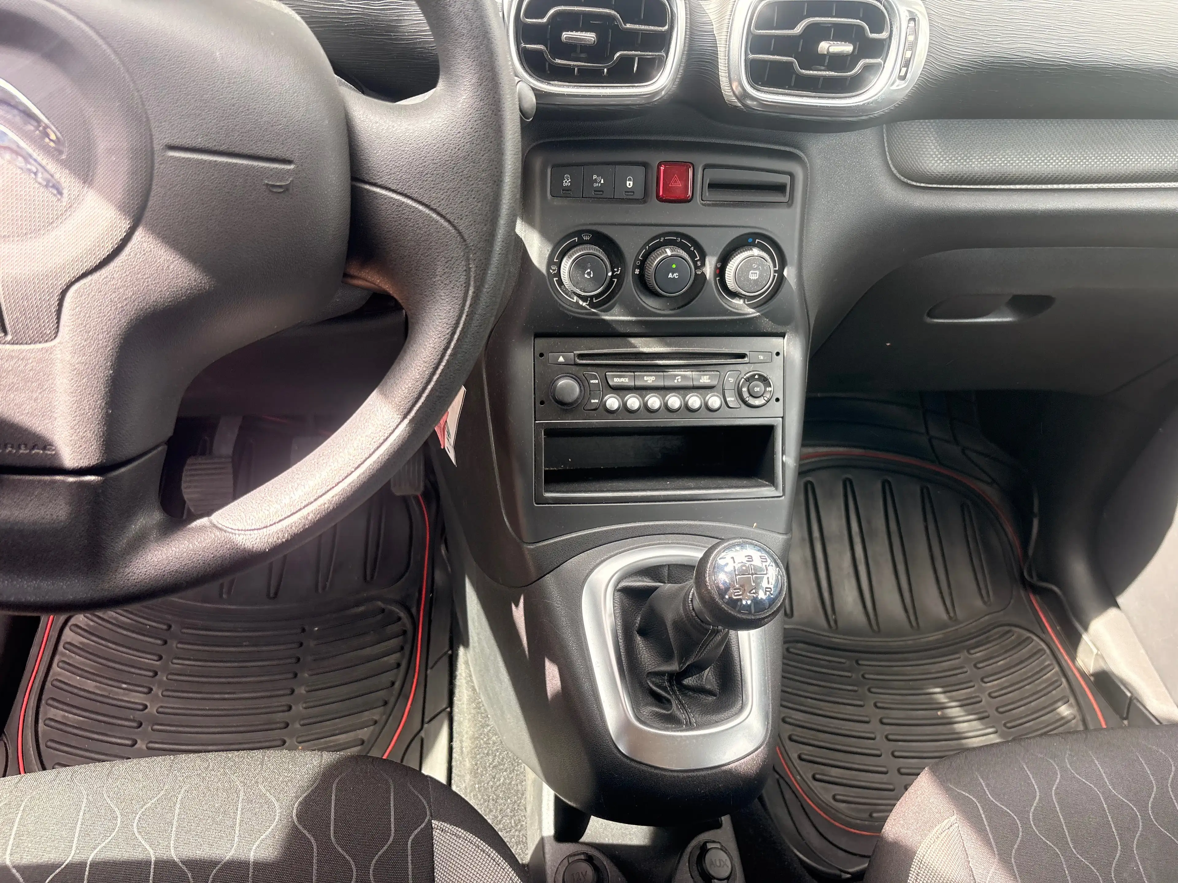 Citroen C3 Picasso C3 Picasso 1.4 VTi Seduction — photo 13