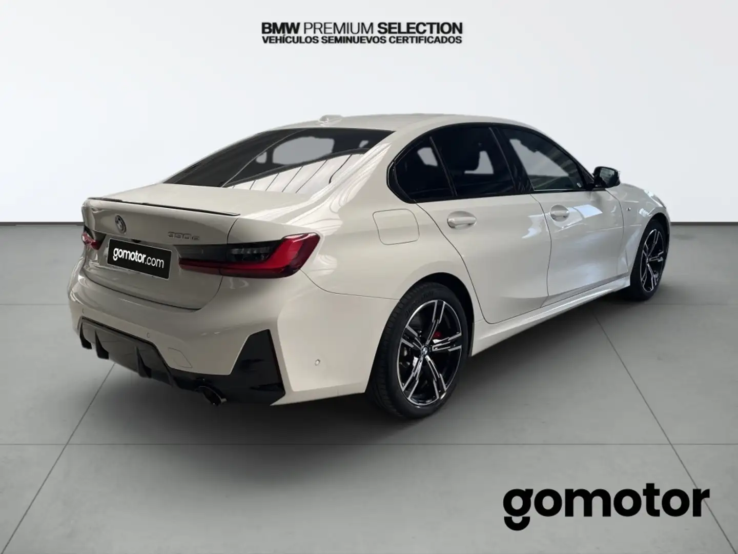 BMW 330 330e - 2