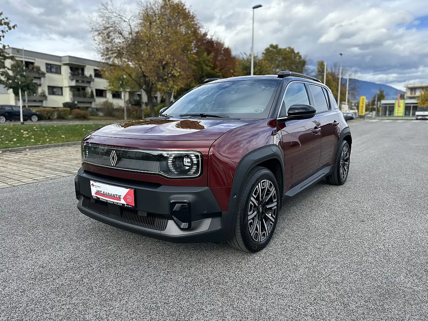 Renault R 4 E-Tech 150 PS 52kWh Comfort Range Iconic Navi R... Rot - 1