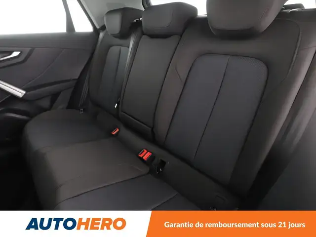Audi Q2 view 14