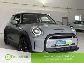 Essential 33kWh LED Sitzheizung PDC 1.Hd. Navi