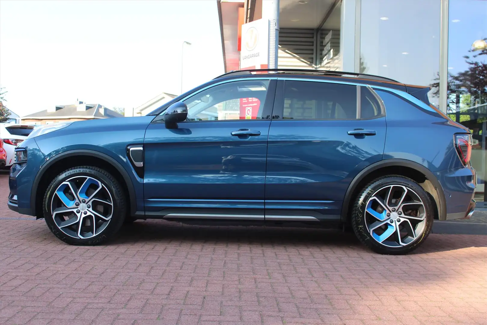 Lynk & Co 01 1.5TD PHEV | Schuifdak | Carplay | Adaptive Cruise Blauw - 2