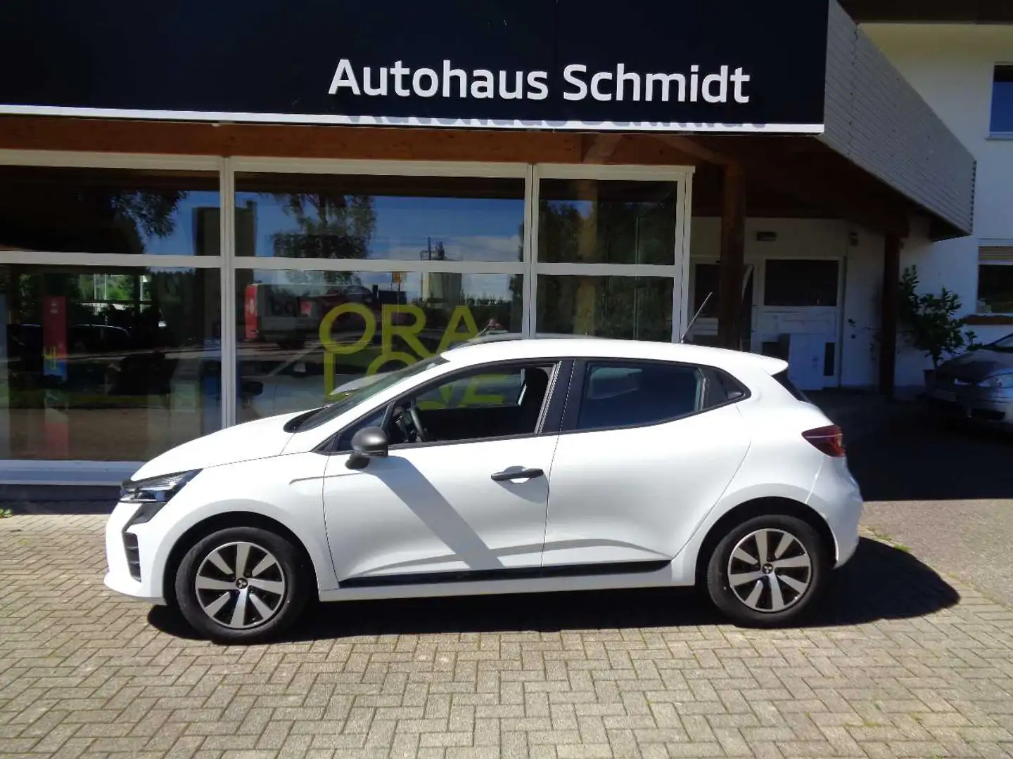 Mitsubishi Colt BASIS 1.0 Benziner 5-Gang Blanc - 1