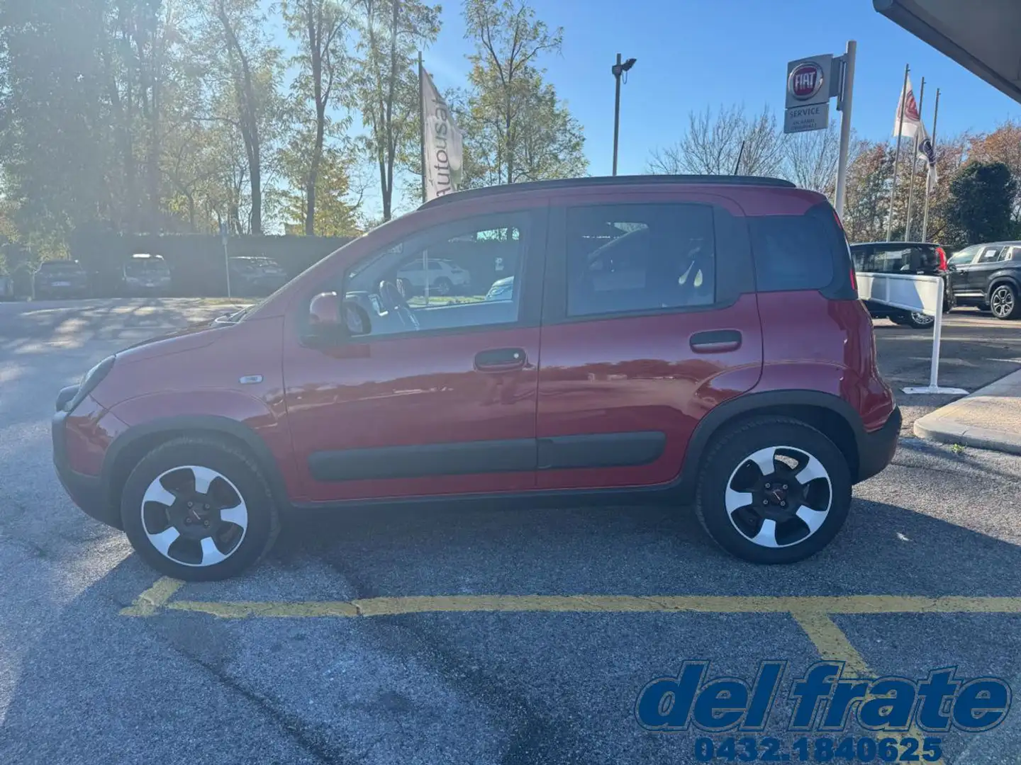 Fiat Panda Cross III 1.0 70Cv Mild Hybrid Cross Plus 4x2 Rosso - 2
