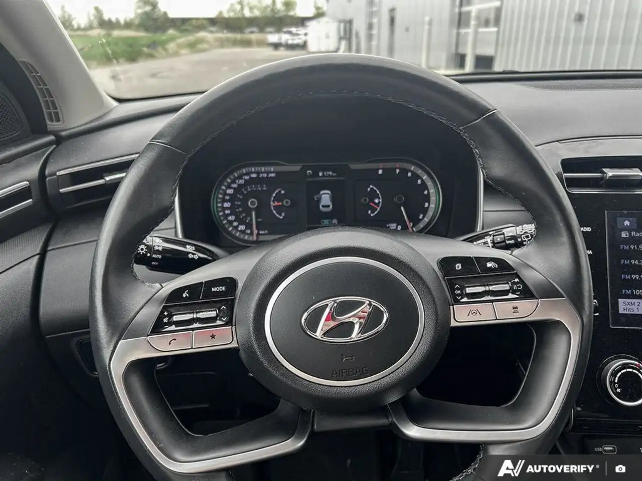 Hyundai TUCSON снимка Hyundai TUCSON