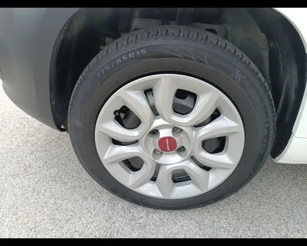 Fiat Panda view 11