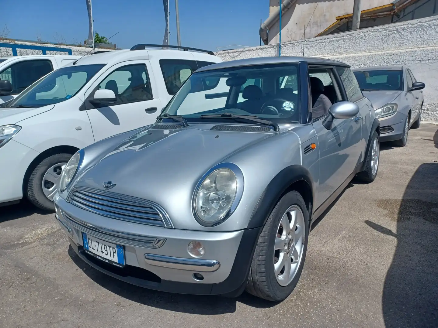 MINI 1.6 16V One Gümüş rengi - 1