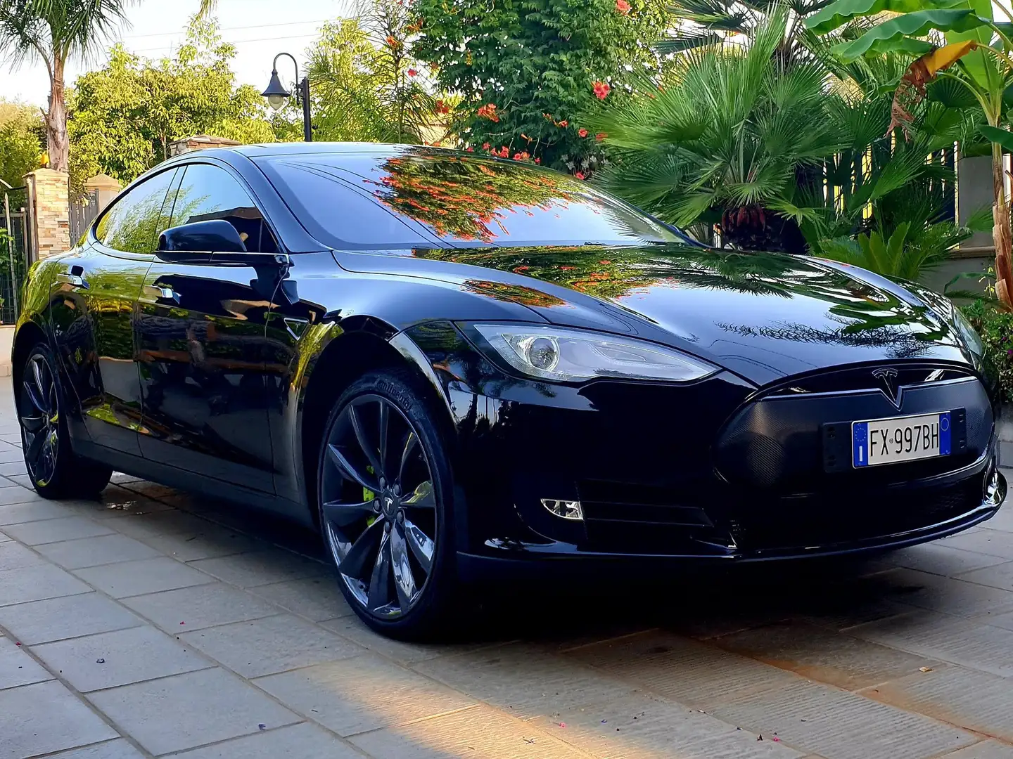 Tesla Model S Model S P85 - SUPERCHARGER GRATIS A VITA Czarny - 1