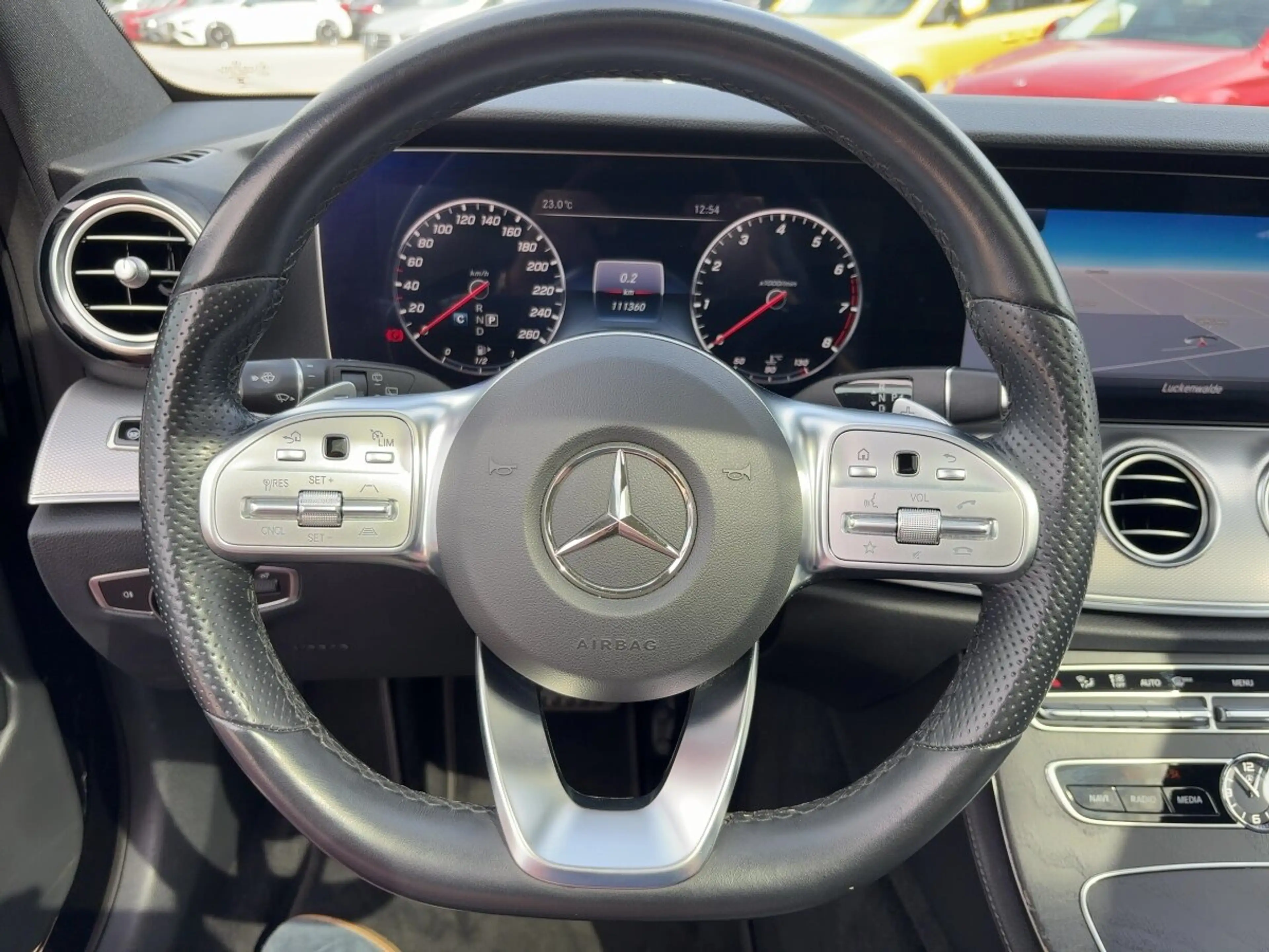 Mercedes-Benz E 450 E 450 T AMG+COM+PANO+DIST+BURM+360+ABC+KEYG+AEMO — photo 13