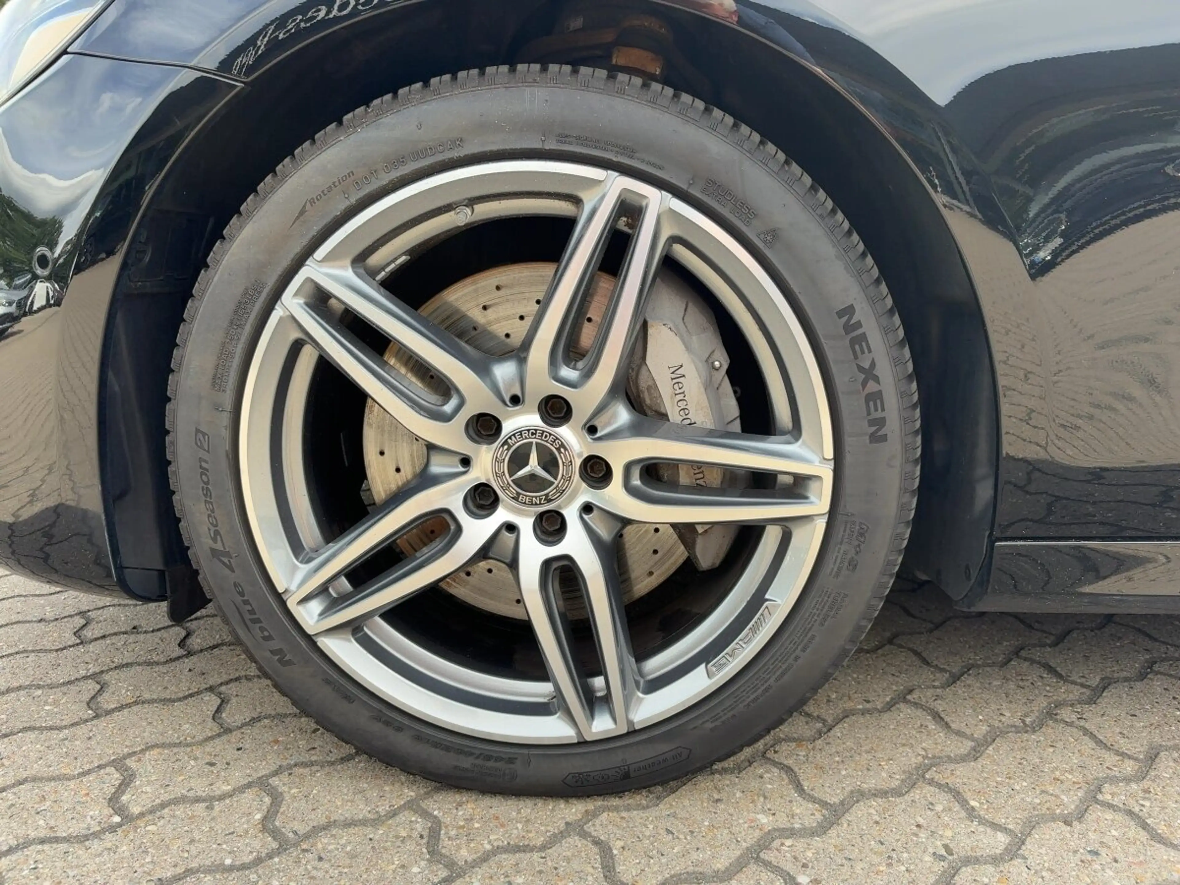 Mercedes-Benz E 450 E 450 T AMG+COM+PANO+DIST+BURM+360+ABC+KEYG+AEMO — photo 14